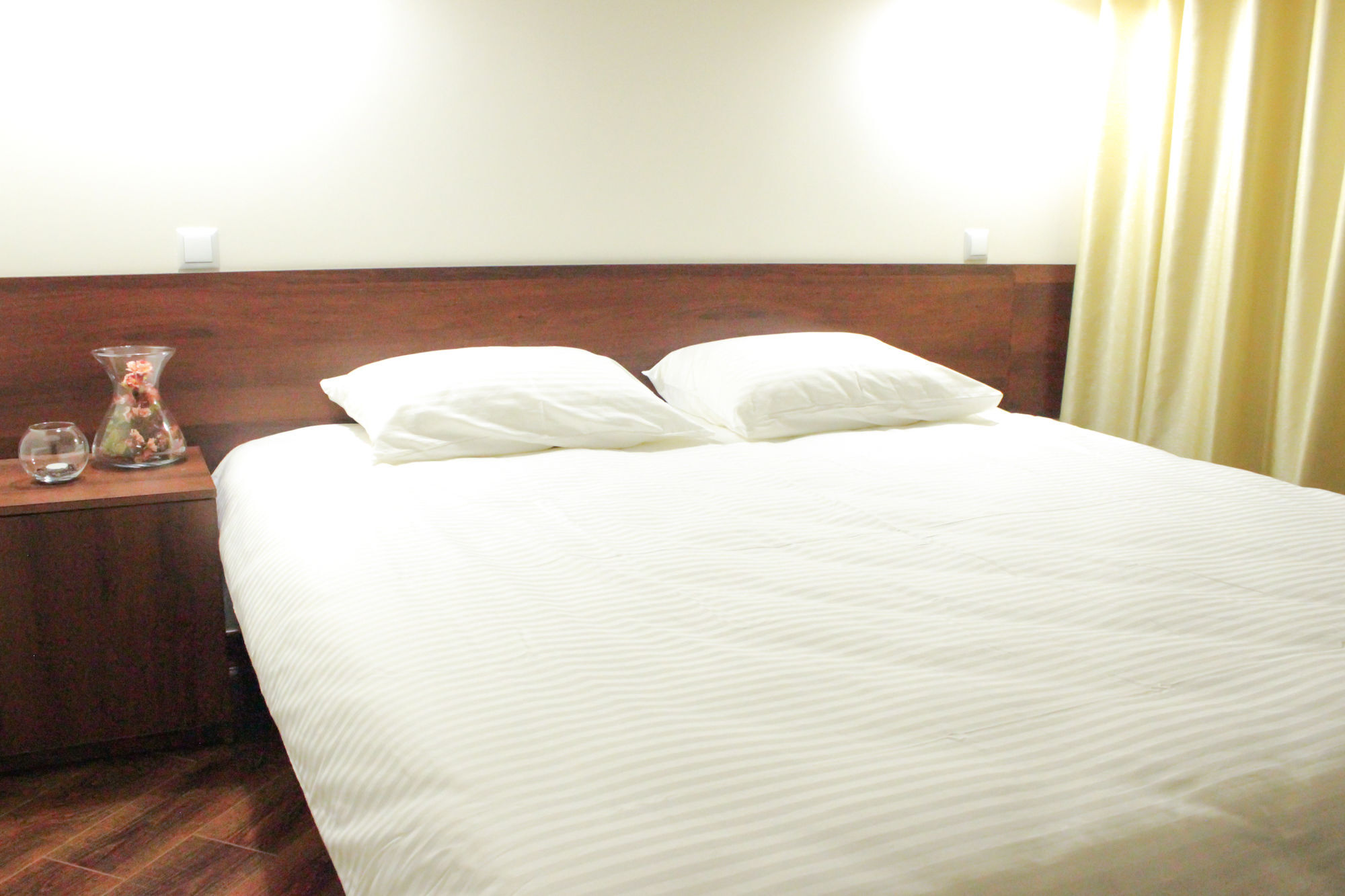 Brown Hotel Astana Bagian luar foto